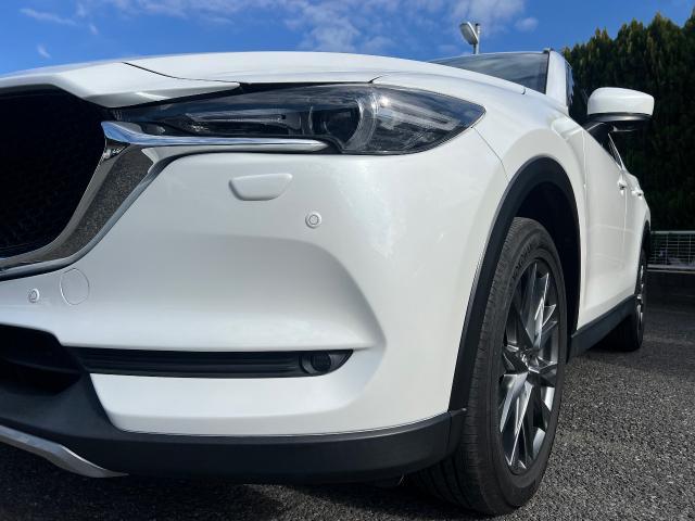 【印西　我孫子　成田　白井　鎌ヶ谷　八千代　栄町　の点検・整備はオートランナーへ！】マツダ　ＣＸ－５　フロントバンパー修理+フロントフェンダー交換　板金・外装補修