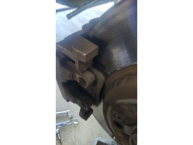 メルセデス・ベンツ　ＧＬＣ　ブレーキパッド ローター交換 【印西　我孫子　成田　白井　鎌ヶ谷　八千代　栄町　の点検・整備はオートランナーへ！】