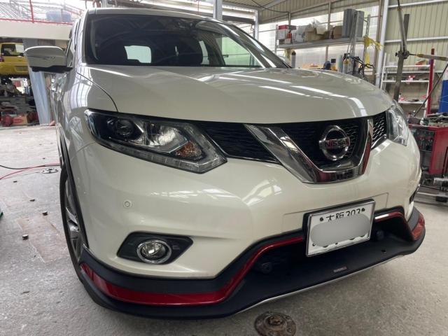 日産　エクストレイル　T32　へこみ修理　│池田市　車検　鈑金