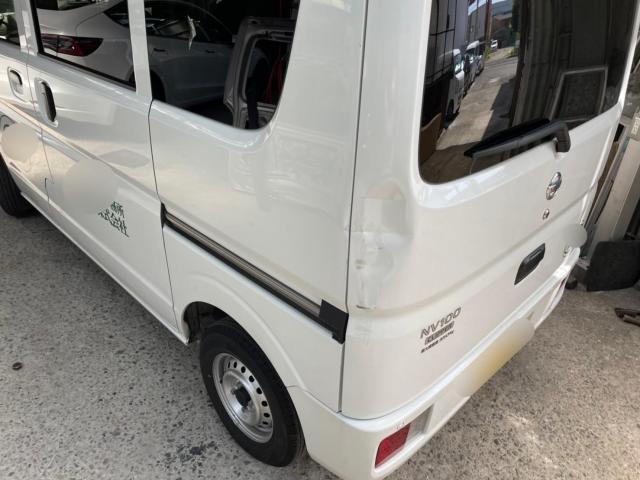 日産　NV100クリッパー　バックドア修理　│池田市　車検　鈑金