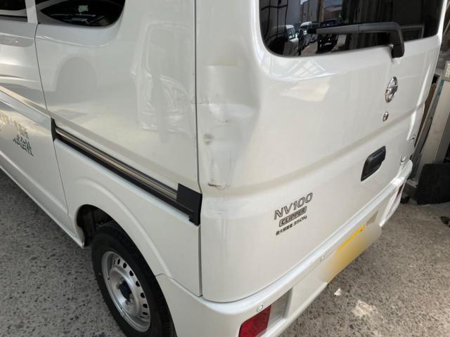 日産　NV100クリッパー　バックドア修理　│池田市　車検　鈑金