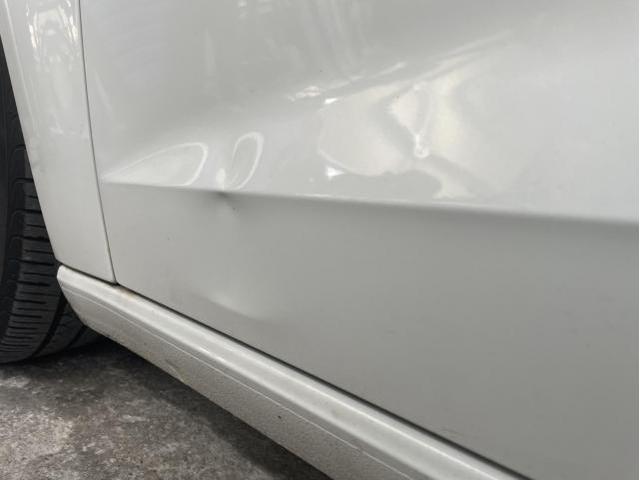 アウディ　Ａ３　ドア　へこみ鈑金修理　│池田市　車検　鈑金