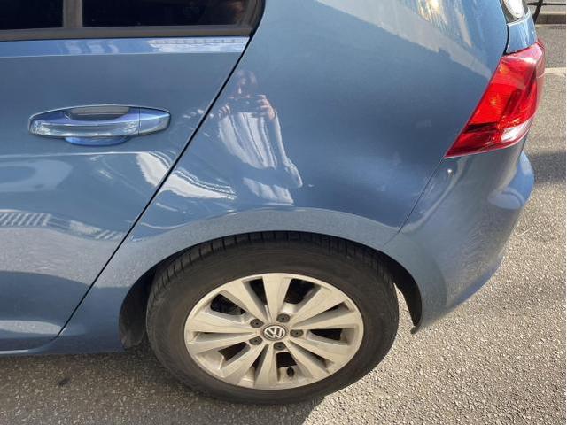 フォルクスワーゲン　ゴルフ　キズ・へこみ直し　│池田市　車検　鈑金