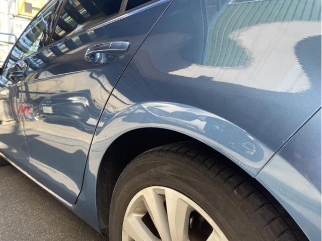 フォルクスワーゲン　ゴルフ　キズ・へこみ直し　│池田市　車検　鈑金