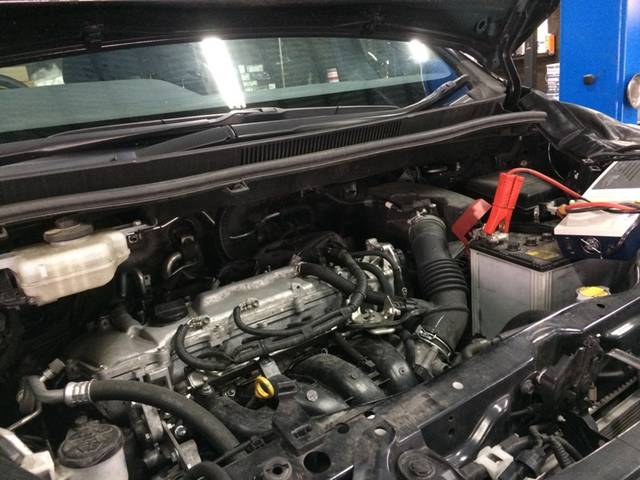 トヨタ　ノアＸ７人　車検