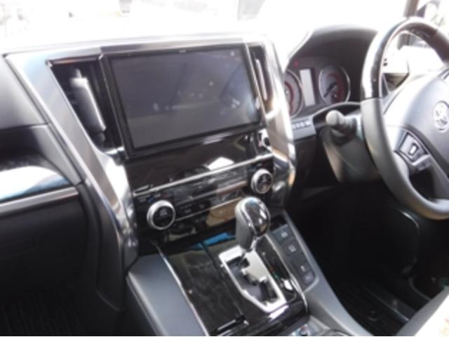 トヨタ ヴェルファイア 新車販売