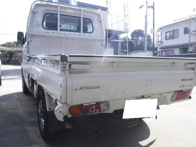 三菱　ミニキャブトラック　鈑金修理