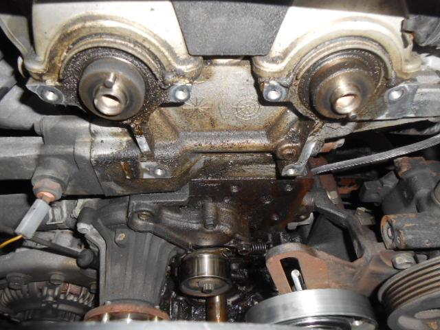 トヨタ スプリンター トレノ エンジンオイル漏れ 修理