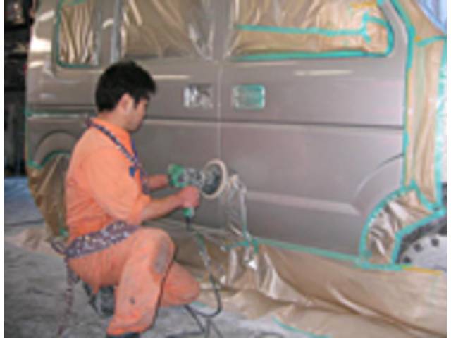 板金塗装はお任せ下さい！どんなお車もご相談ください！