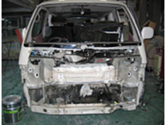 大破の修理も承っております！事故なども諦めずに当店にご相談ください！