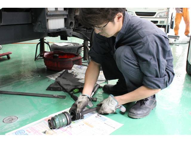 リビルトパーツもご提案しておりますので、コストを抑えて確りと直す事が可能です！