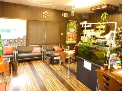 作業中はごゆっくりくつろいでください