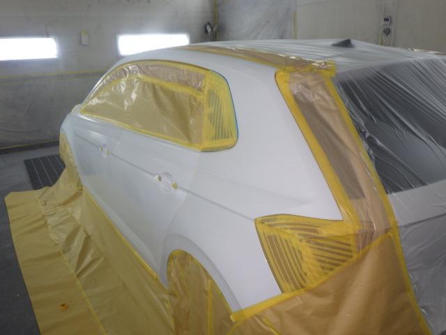 フォルクスワーゲン　ポロ　板金塗装修理事例