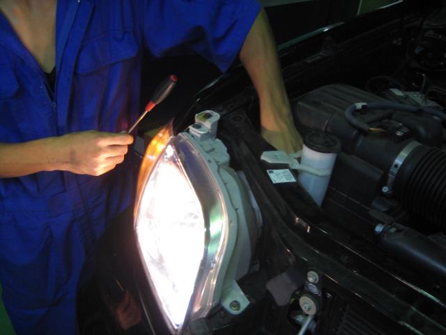 米国トヨタ　タンドラ　車検　構造変更　ヘッドライト　光軸調整