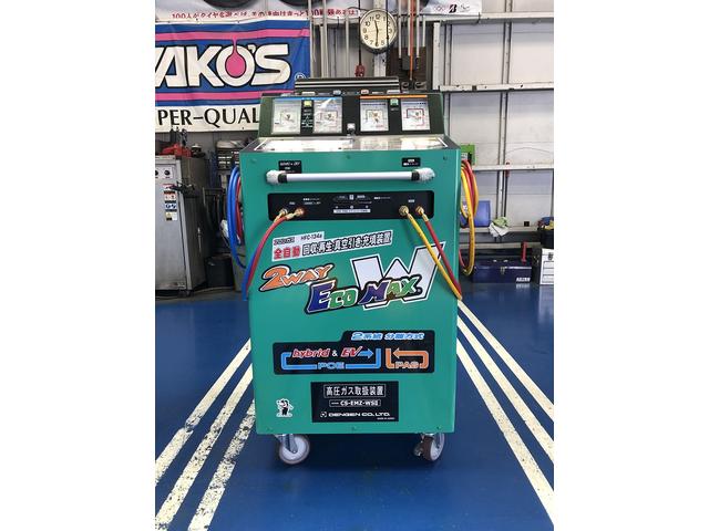 エアコンガスは毎年３～５％減っています。ｇ（グラム）単位で真空清掃・充填してリフレッシュ！