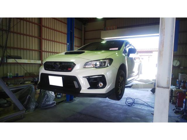 スバル　WRX　リヤハブボルト　交換