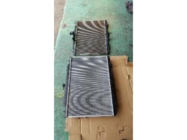 日産　エクストレイル　水漏れ　ラジエーター交換　和泉　堺　泉北　岸和田