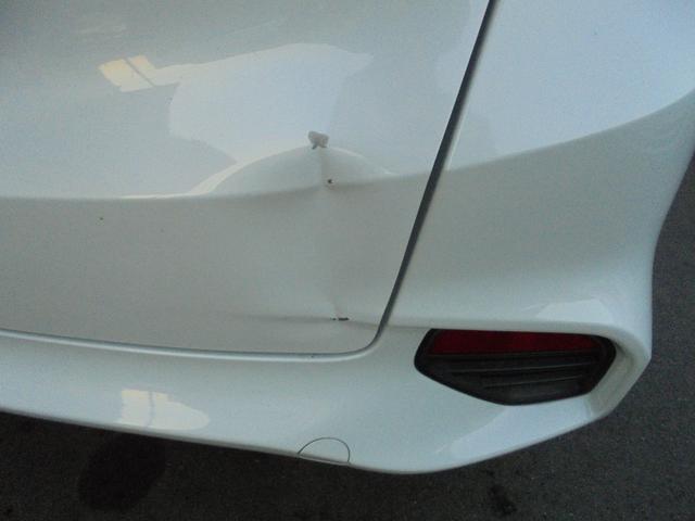 ホンダシャトル　リヤゲート　キズ　板金　塗装　枚方市