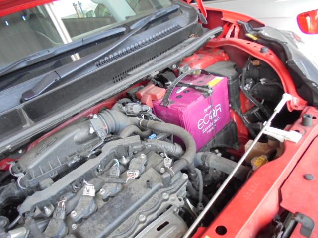 トヨタ　ポルテ　ＮＳＰ１４０　エンジンかからない、セルモーター交換　バッテリー交換