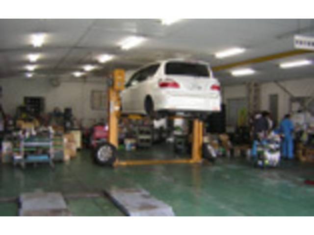 ホリデー車検アダチ3