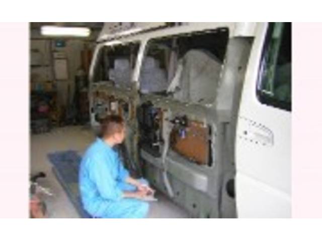 ホリデー車検アダチ6