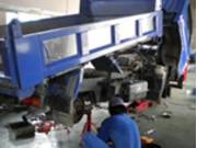 土屋自動車ではトラック車検も承ります。お客様に合わせたお見積をご提案いたします