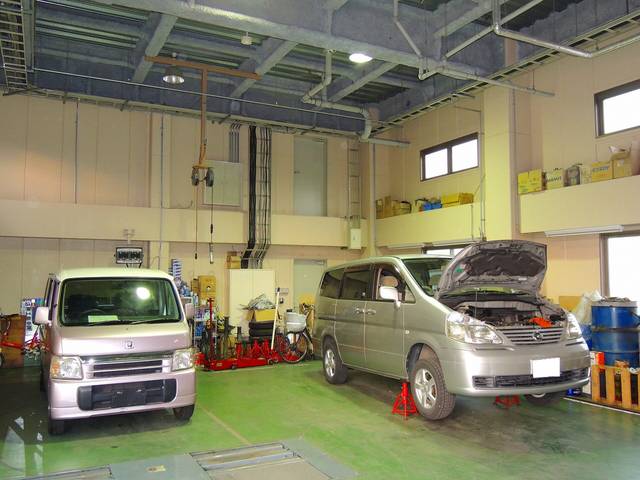 毎日掃除して、お客様をお待ちしています。この看板を目印にお立ち寄りください。