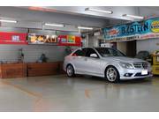 平日・土曜日・日曜日も営業中。専用駐車場完備です！