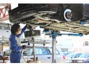 国家整備士１級を取得したメカニックが大切な愛車を点検・修理いたします。