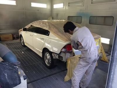 自社塗装ブース完備