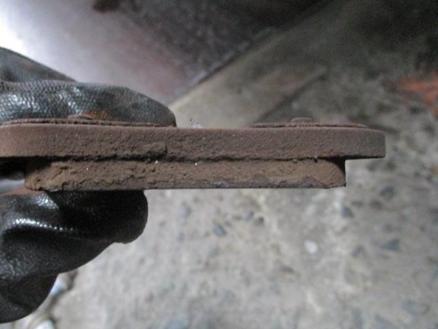 プジョー　207　ブレーキパット交換　A75F01
車検　点検　輸入車　修理　横浜市　鶴見区