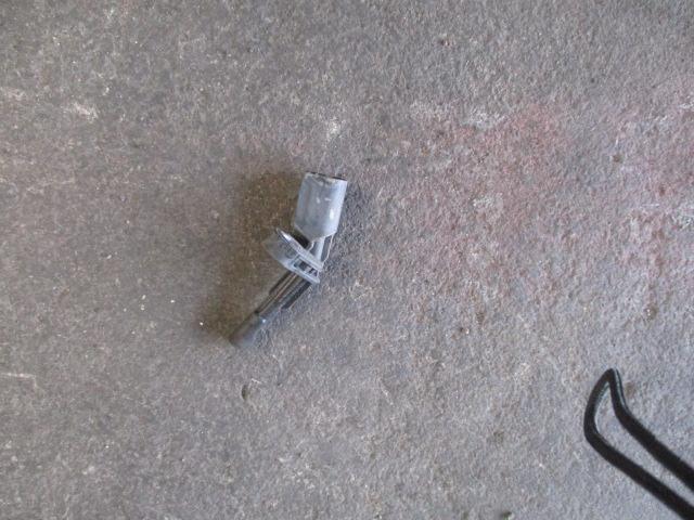 フォルクスワーゲン ゴルフヴァリアント 1KCAV 00290 ABS警告灯点灯
輸入車 点検 交換 故障 横浜市 鶴見区 福祉車両修理・整備電装系修理