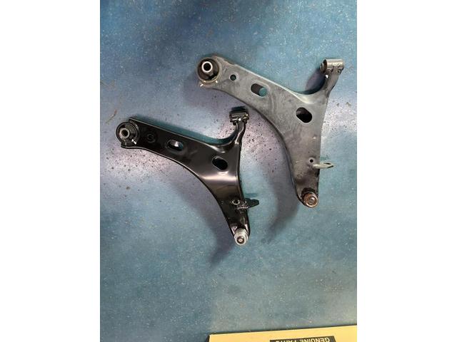 スバル フォレスター サスペンション・足回り修理・整備 ロアアーム交換 八幡東 八幡 利松 石内 五日市 美鈴が丘 三和 山田町 安佐南区 西区 廿日市市