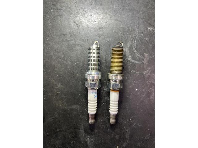 スバル　レヴォーグ　エンジン関連修理・整備　メンテナンス　スパークプラグ交換　八幡東　八幡　利松　石内　五日市　美鈴が丘　三和　山田町　安佐南区　西区　廿日市市