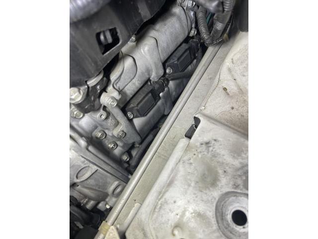 スバル　レヴォーグ　エンジン関連修理・整備　メンテナンス　スパークプラグ交換　八幡東　八幡　利松　石内　五日市　美鈴が丘　三和　山田町　安佐南区　西区　廿日市市