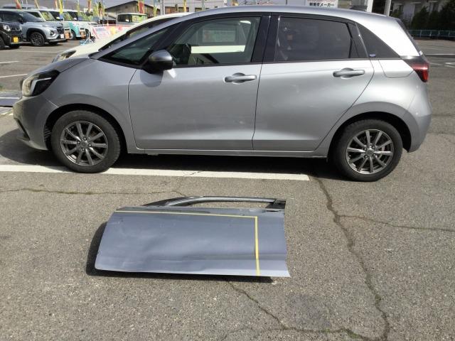 ホンダ フィット 板金・外装補修 代車無料 指定工場 【 松本市 安曇野市 】