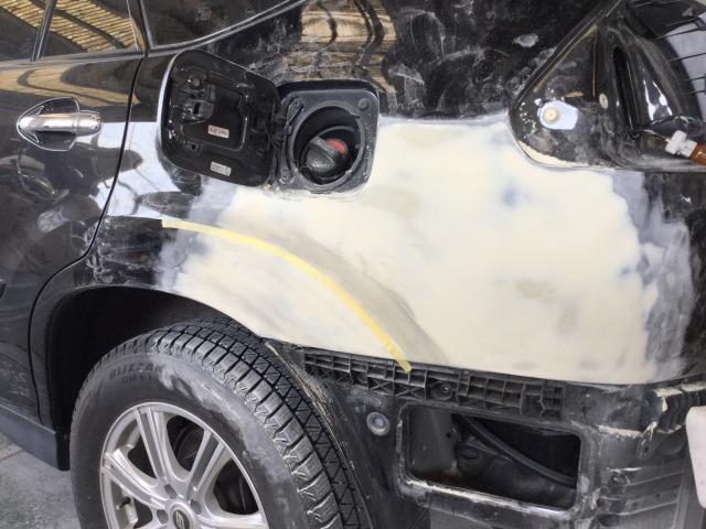 トヨタ ハリアー 板金・外装補修 代車無料 指定工場 【 松本市 安曇野市 】