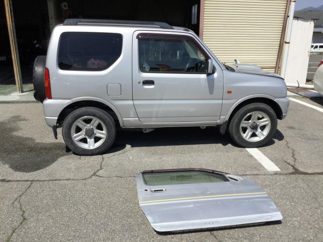 スズキ ジムニー 板金・外装補修 代車無料 指定工場 【 松本市 安曇野市 】