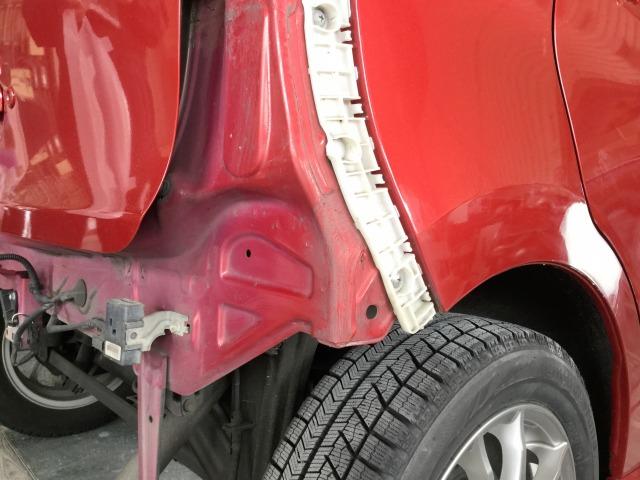 三菱　ｅＫカスタム　板金・外装補修　代車無料　指定工場　【　松本市　安曇野市　】