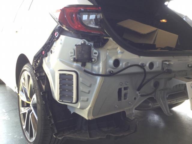 トヨタ　カローラスポーツ　板金・外装補修　代車無料　指定工場　【　松本市　安曇野市　】