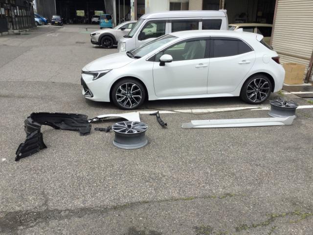 トヨタ　カローラスポーツ　板金・外装補修　代車無料　指定工場　【　松本市　安曇野市　】