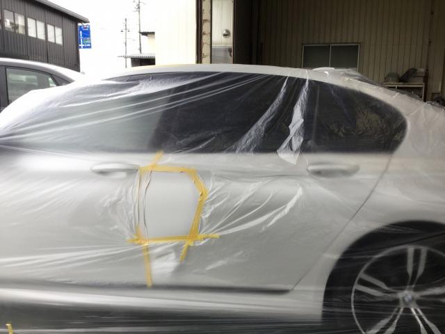 ＢＭＷ　７シリーズ　板金・外装補修　代車無料　指定工場　【　松本市　安曇野市　】