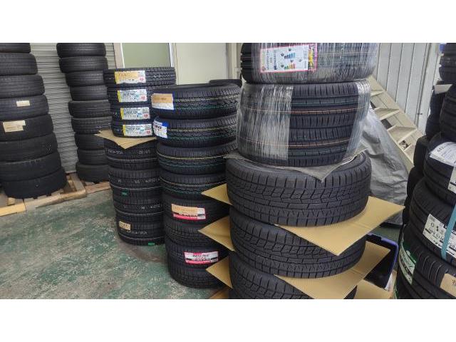 【スタッドレスタイヤ組み付け　持込み交換　丹波篠山市　本荘自動車】