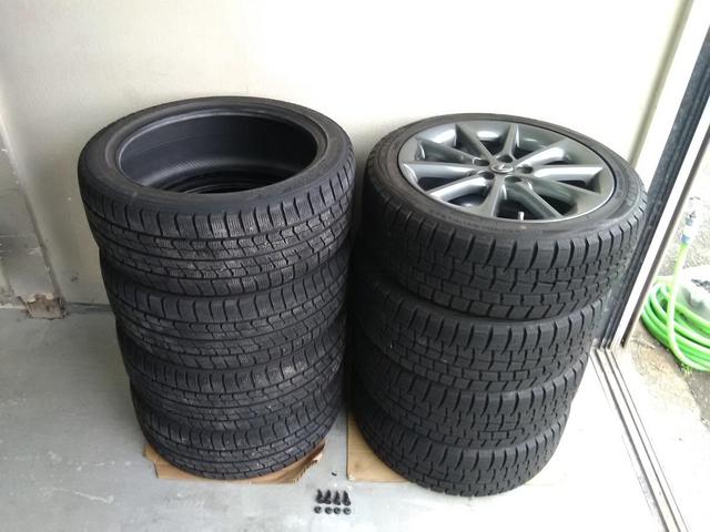 小松市 持込み タイヤ 組替 交換 4本 お得 215/45R17 レクサス CT200