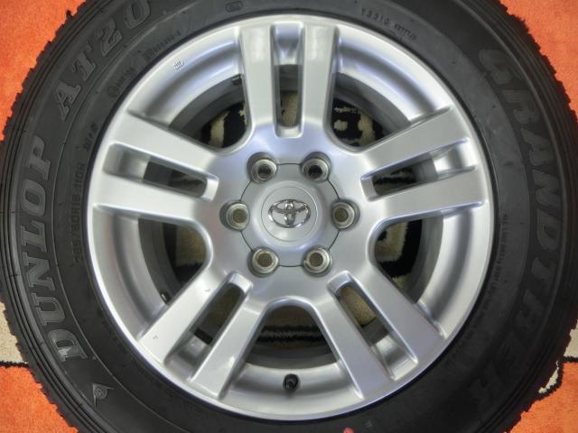 トヨタ プラド純正 が仕上がりました!!タイヤもパリッとしてます トヨタ プラド純正 が仕上がりました!!タイヤもパリッとしてます