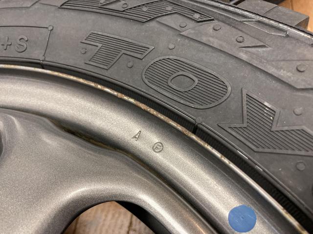 ◆スズキ ハスラー純正◆4.5J+45 4H100◆TOYO オープンカントリーR/T 165/60R15 2021年製造◆新品ゴムバルブ付 Kei ソリオ ハスラー 等◆