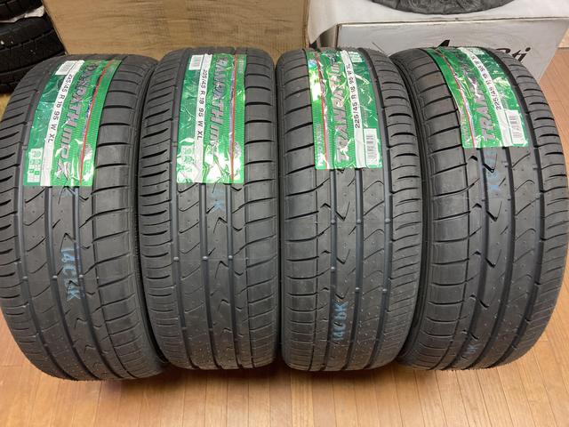 ◆美品!!NISSAN ジューク NISMO ◆7J+47 5H114.3◆トーヨー トランパスMPZ 225/45R18 2021年製造◆プレサージュ ティアナ リーフ 等に◆