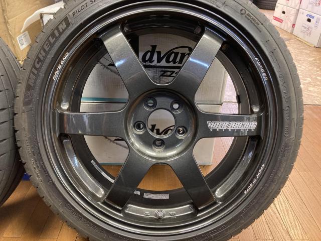 希少VOLK RACING TE37 SAGAオプションカラー　pcd100