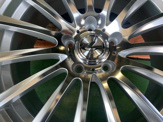 未使用展示品! 限定特価! ウェッズ レオニス FW 225/60-18 225/60R18 ...