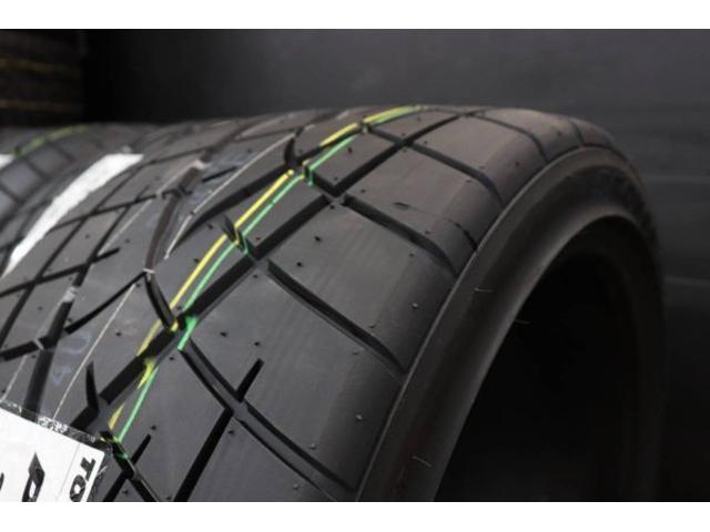 【送料無料】265/35R18 新品タイヤ 輸入タイヤ 18インチ 未使用